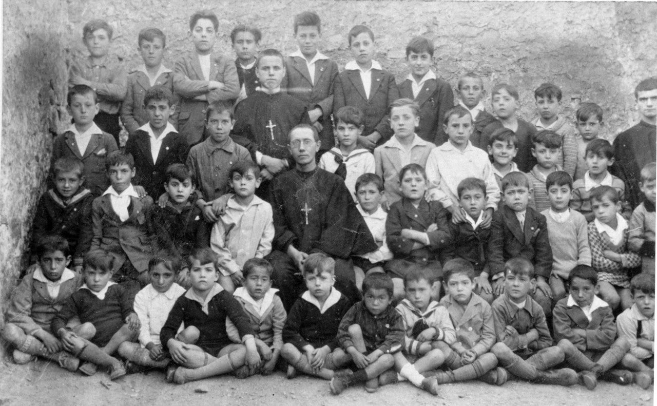 El colegio San Gregorio de Aguilar de Campoo conmemora sus 100 años de historia El colegio San Gregorio de Aguilar de Campoo conmemora sus 100 años de historia