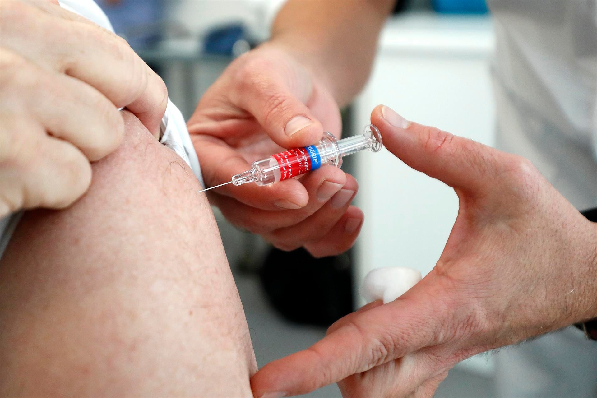 ¿En qué año y por qué se dejó de vacunar de la viruela? ¿En qué año y por qué se dejó de vacunar de la viruela?