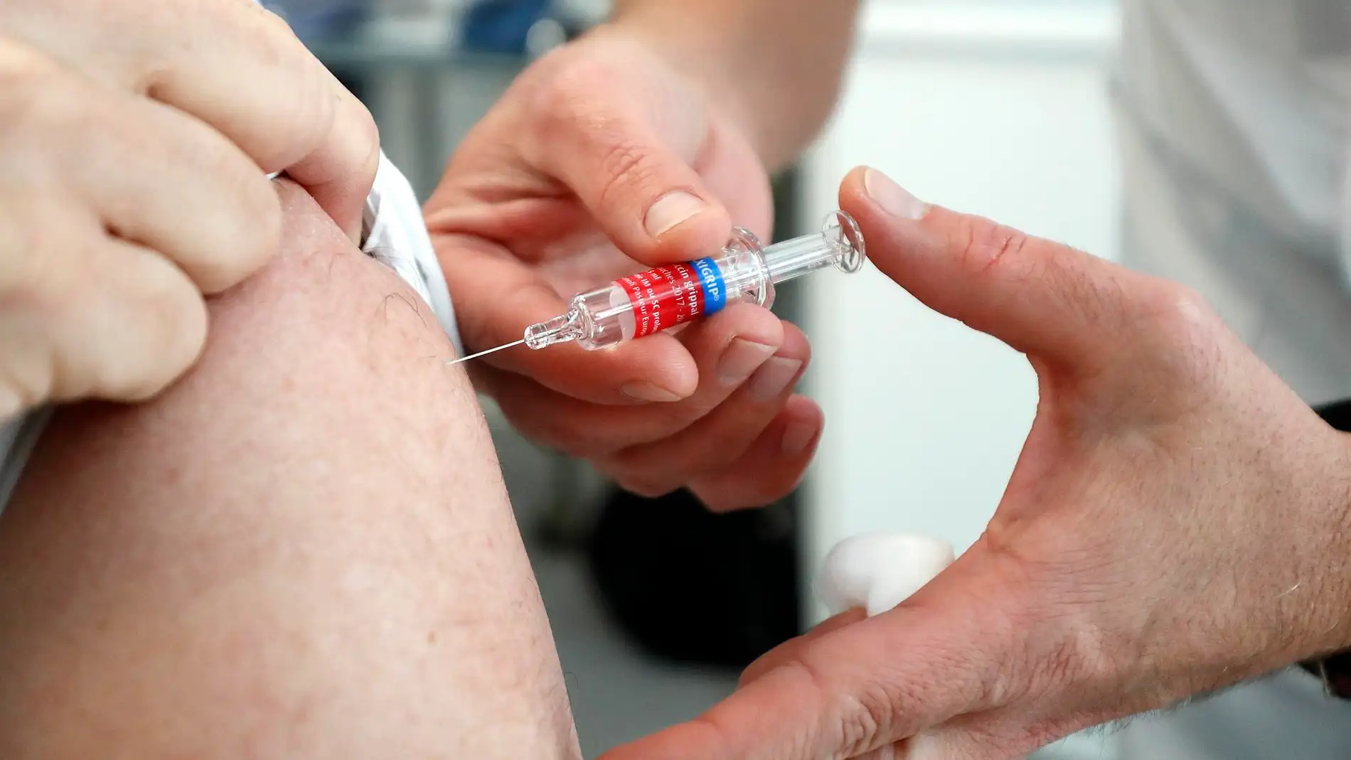 ¿En qué año y por qué se dejó de vacunar de la viruela?
