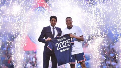 OFICIAL: Mbapp&eacute; renueva hasta 2025 con el PSG 