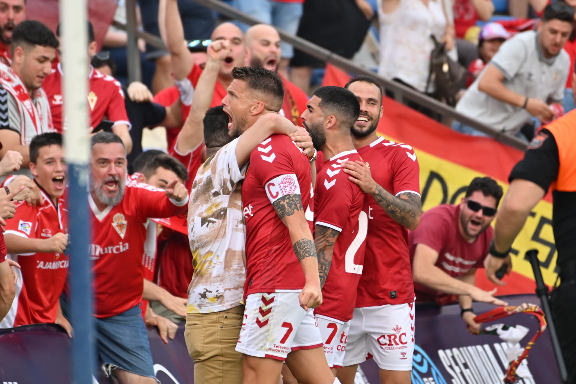 Las piezas que necesita el Real Murcia en Primera Federación Las piezas que necesita el Real Murcia en Primera Federación