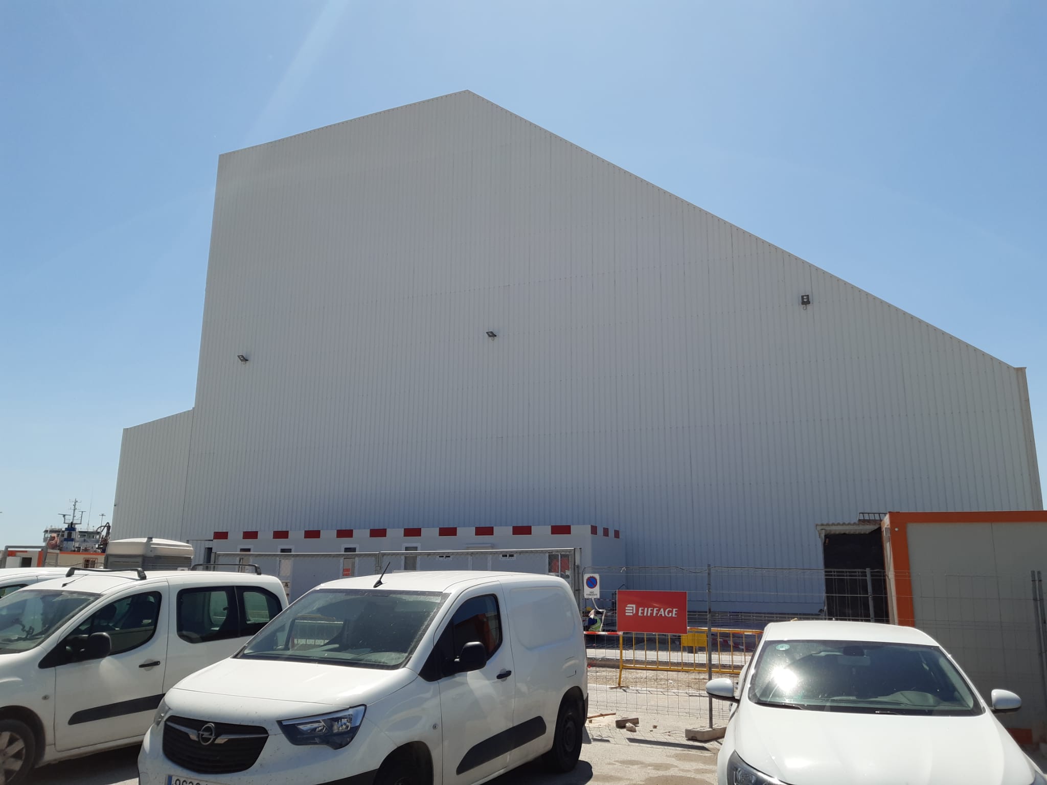 La nave cerrada de graneles del puerto de Alicante empezará su fase de pruebas el mes próximo La nave cerrada de graneles del puerto de Alicante empezará su fase de pruebas el mes próximo