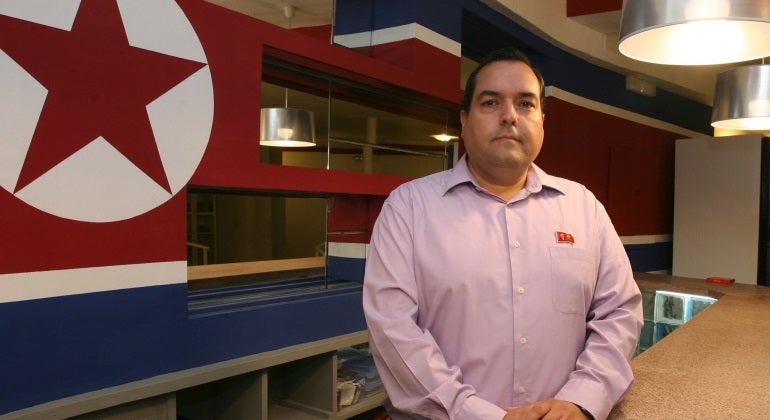 Detienen en Madrid a Alejandro Cao de Benós, acusado de estafar por dar charlas sobre criptomonedas Detienen en Madrid a Alejandro Cao de Benós, acusado de estafar por dar charlas sobre criptomonedas