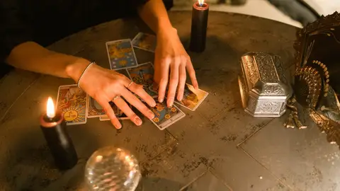 Imagen de archivo de tarot, horóscopo Imagen de archivo de tarot, horóscopo