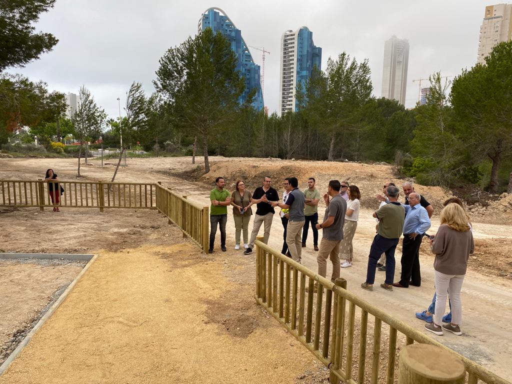 Avanza la recuperación del parque de El Moralet en Benidorm Avanza la recuperación del parque de El Moralet en Benidorm