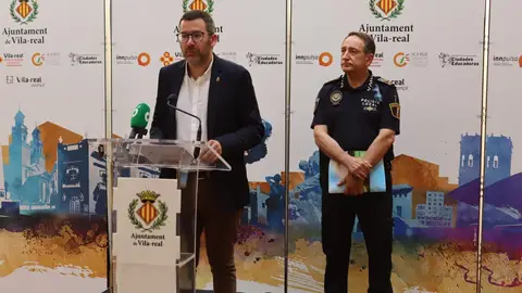 El concejal de Fiestas, Diego Vila y el jefe de la Policía Local, José Ramón Nieto han hecho un balance de las fiestas patronales. 