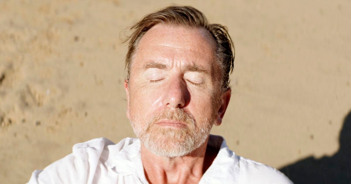 Tim Roth [V.O.]: "Me gusta la sensación de peligro que produce trabajar con algunos directores" episode artwork
