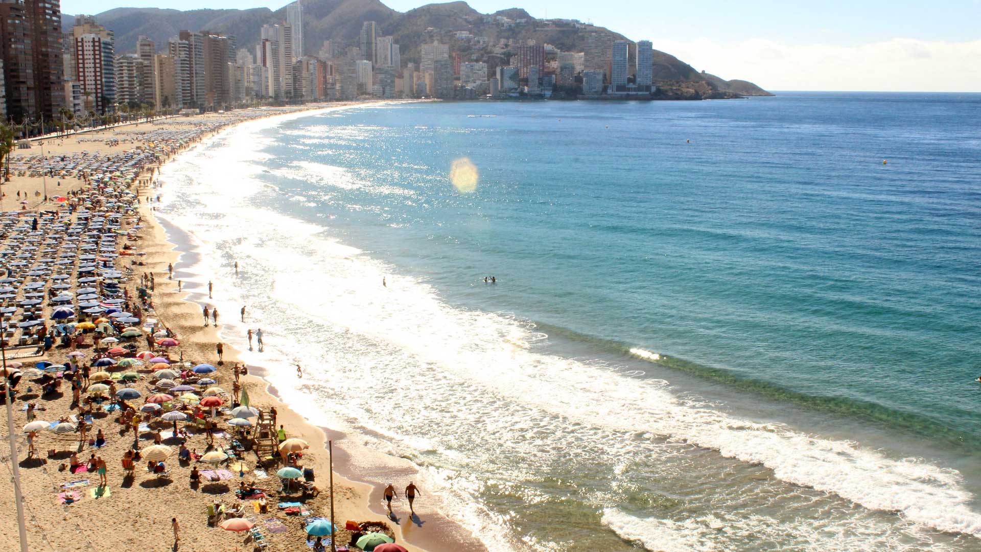 Benidorm aprobará en pleno su PACES para adaptarse al cambio climático Benidorm aprobará en pleno su PACES para adaptarse al cambio climático
