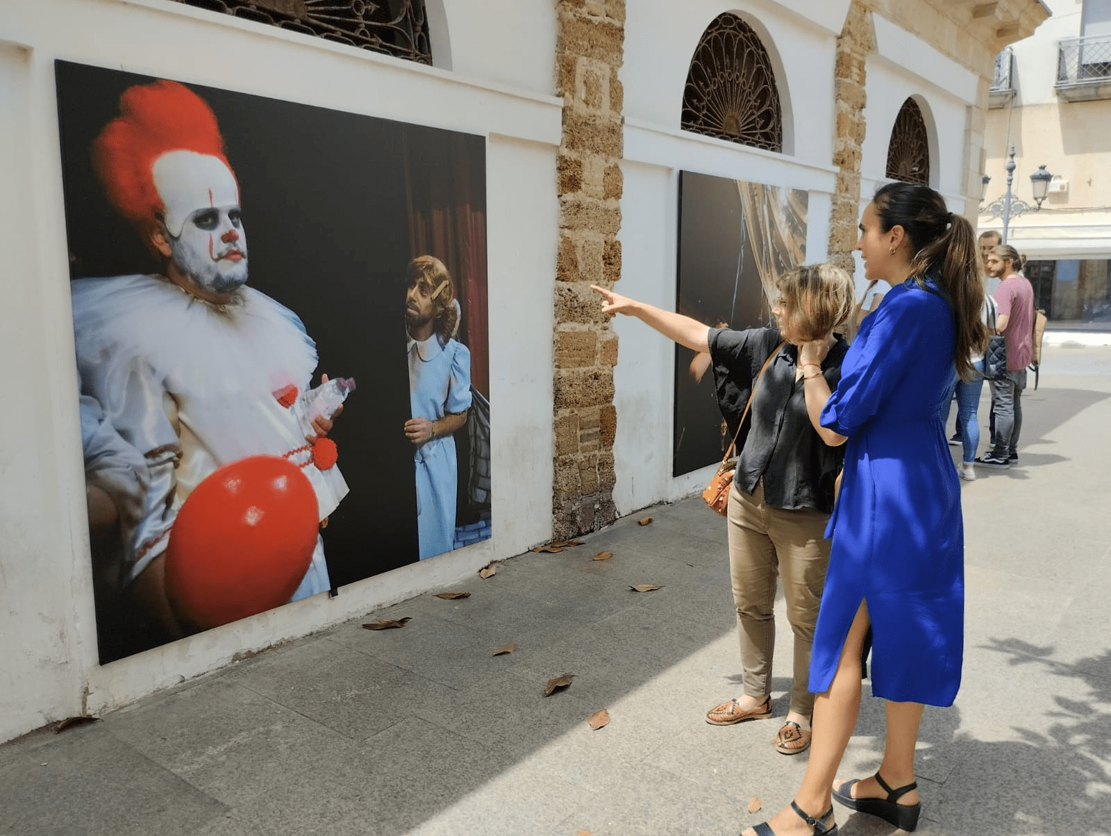 La fotógrafa Lourdes de Vicente cuenta la historia del Carnaval de Cádiz de los últimos diez años La fotógrafa Lourdes de Vicente cuenta la historia del Carnaval de Cádiz de los últimos diez años