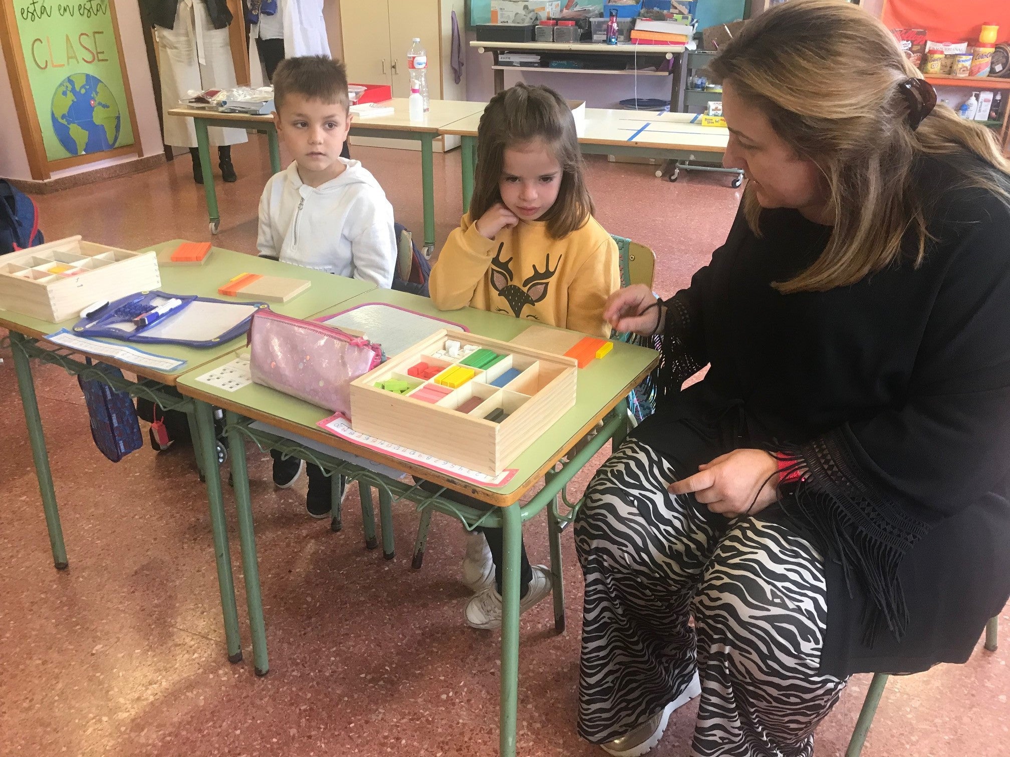 La consejera de Educación visita el centro Xentiquina de Lieres La consejera de Educación visita el centro Xentiquina de Lieres