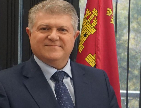 José Vélez emplaza a la CARM a sacar agua del acuífero y desnitrificarla, pero solo la CHS puede autorizarlo José Vélez emplaza a la CARM a sacar agua del acuífero y desnitrificarla, pero solo la CHS puede autorizarlo