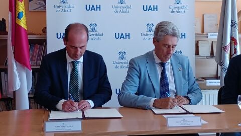La Universidad de Alcal&aacute; y el Ayuntamiento de Guadalajara acuerdan la bonificaci&oacute;n de los viajes de los estudiantes en los autobuses urbanos