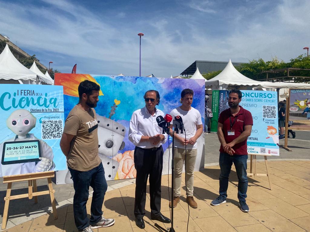 Comienza la Feria de la Ciencia de Chiclana Comienza la Feria de la Ciencia de Chiclana