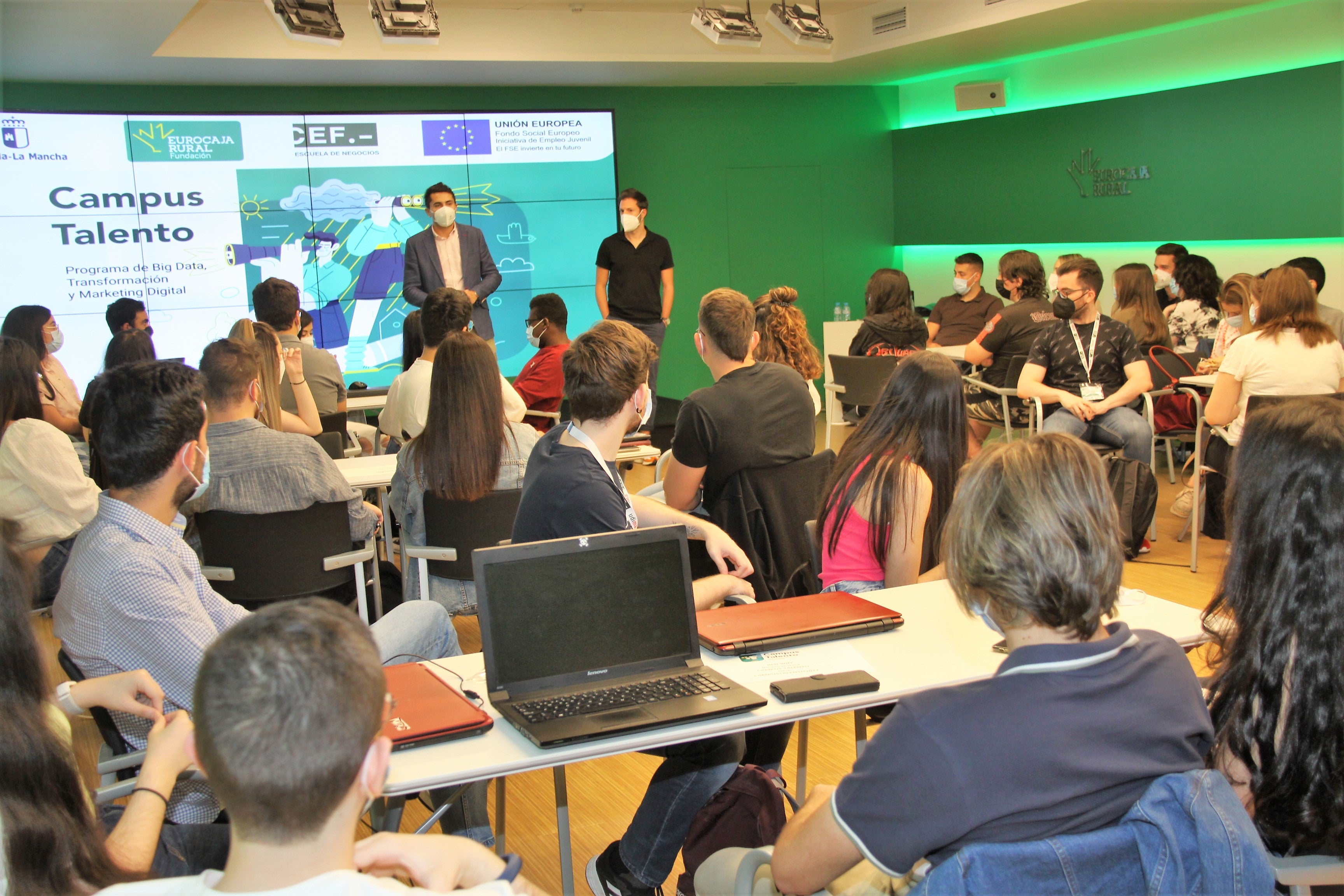 Los alumnos de 'Campus Talento' de Fundación Eurocaja Rural aprender a planificar campañas de publicidad Los alumnos de 'Campus Talento' de Fundación Eurocaja Rural aprender a planificar campañas de publicidad
