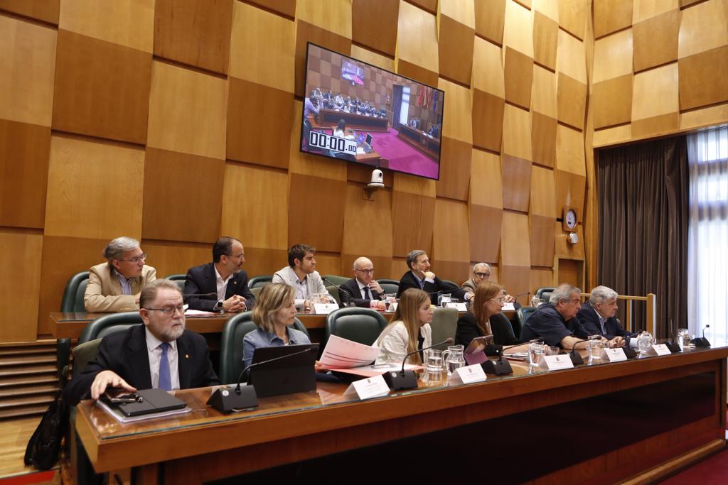 Los expertos discrepan sobre la ubicación del nuevo estadio Los expertos discrepan sobre la ubicación del nuevo estadio