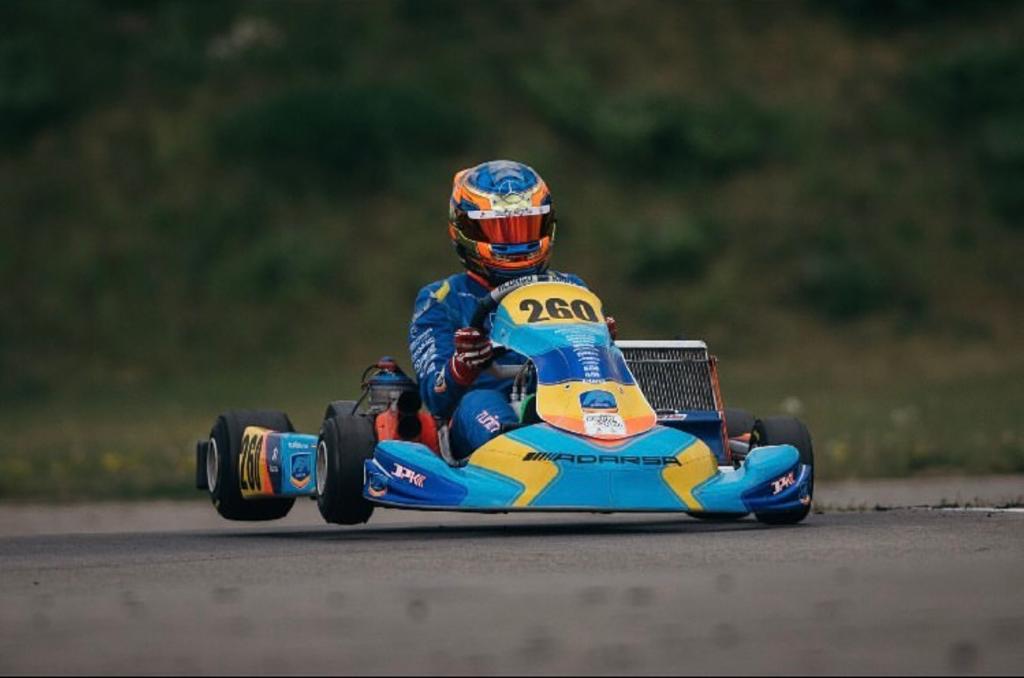 Nacho Tuñón se hace un hueco en los karts Nacho Tuñón se hace un hueco en los karts
