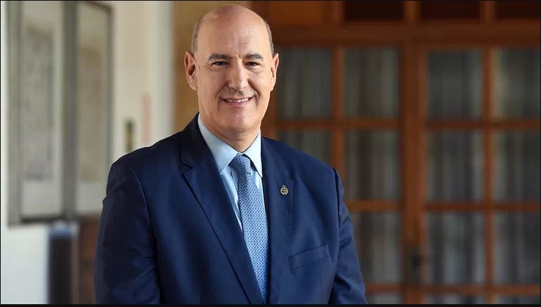 Mauro Guillén Rodríguez sucederá a Luis Fernández-Vega en la presidencia de la Fundación Mauro Guillén Rodríguez sucederá a Luis Fernández-Vega en la presidencia de la Fundación