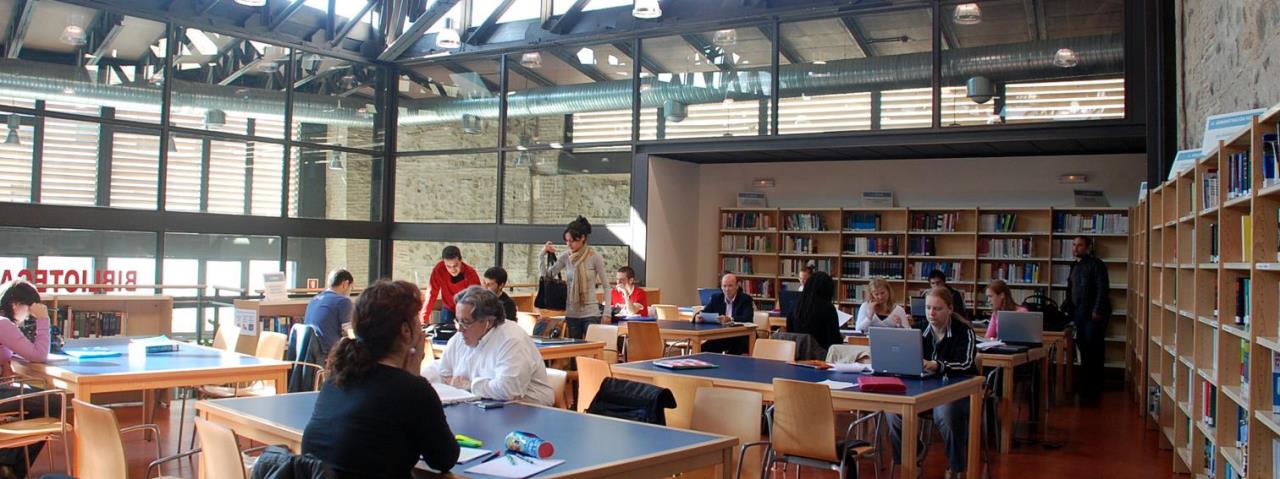 Nueva titulación de Física en el campus de Toledo de la Universidad de Castilla - La Mancha Nueva titulación de Física en el campus de Toledo de la Universidad de Castilla - La Mancha