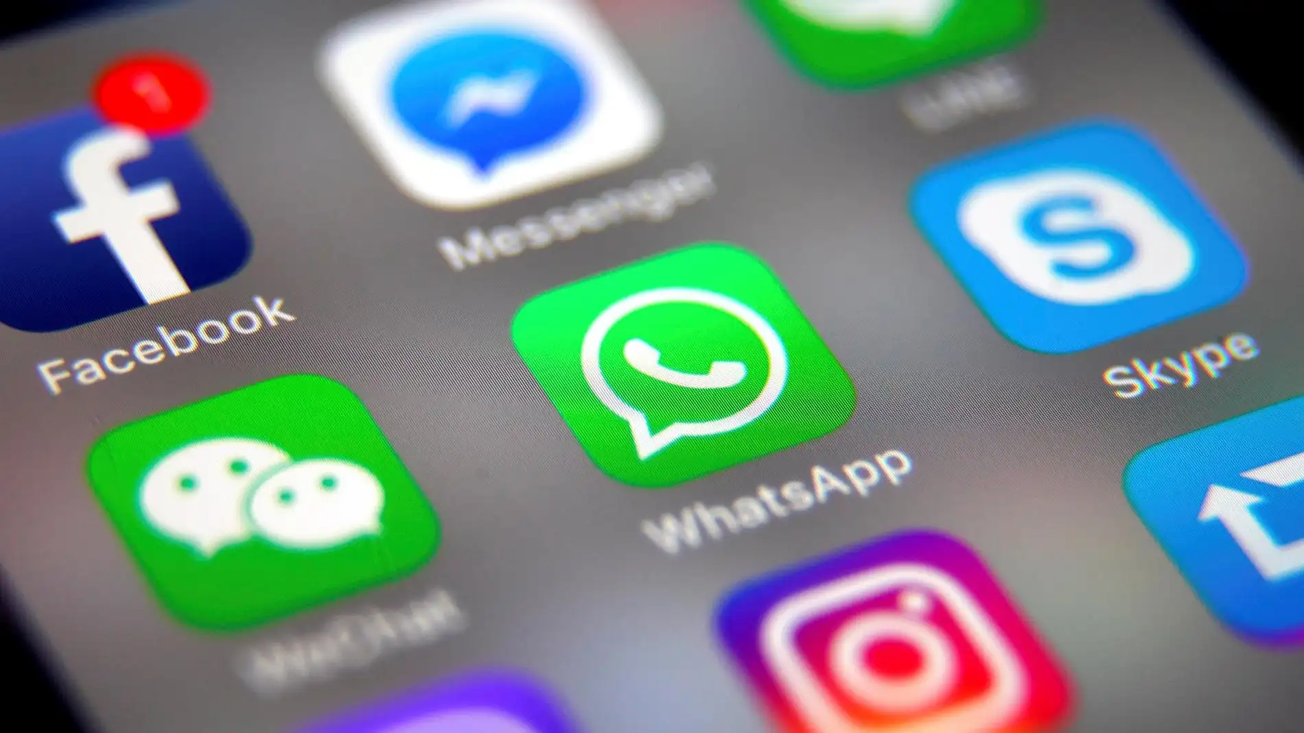 Nueva estafa en Whatsapp con la que pueden robar tu cuenta: así puedes evitar caer en este timo