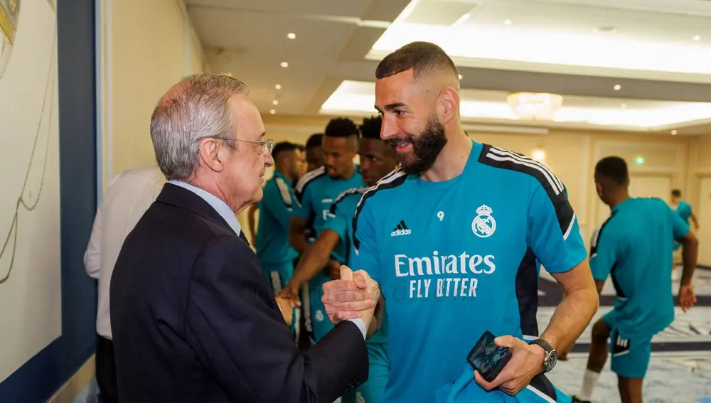 Florentino Pérez y Karim Benzema en las horas previas a la final de París Florentino Pérez y Karim Benzema en las horas previas a la final de París