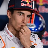 Marc Márquez dejará de competir por un tiempo: "Estoy sintiendo mucho dolor" Marc Márquez dejará de competir por un tiempo: "Estoy sintiendo mucho dolor"
