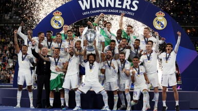 El Real Madrid levanta al cielo de París su 14ª Champions League