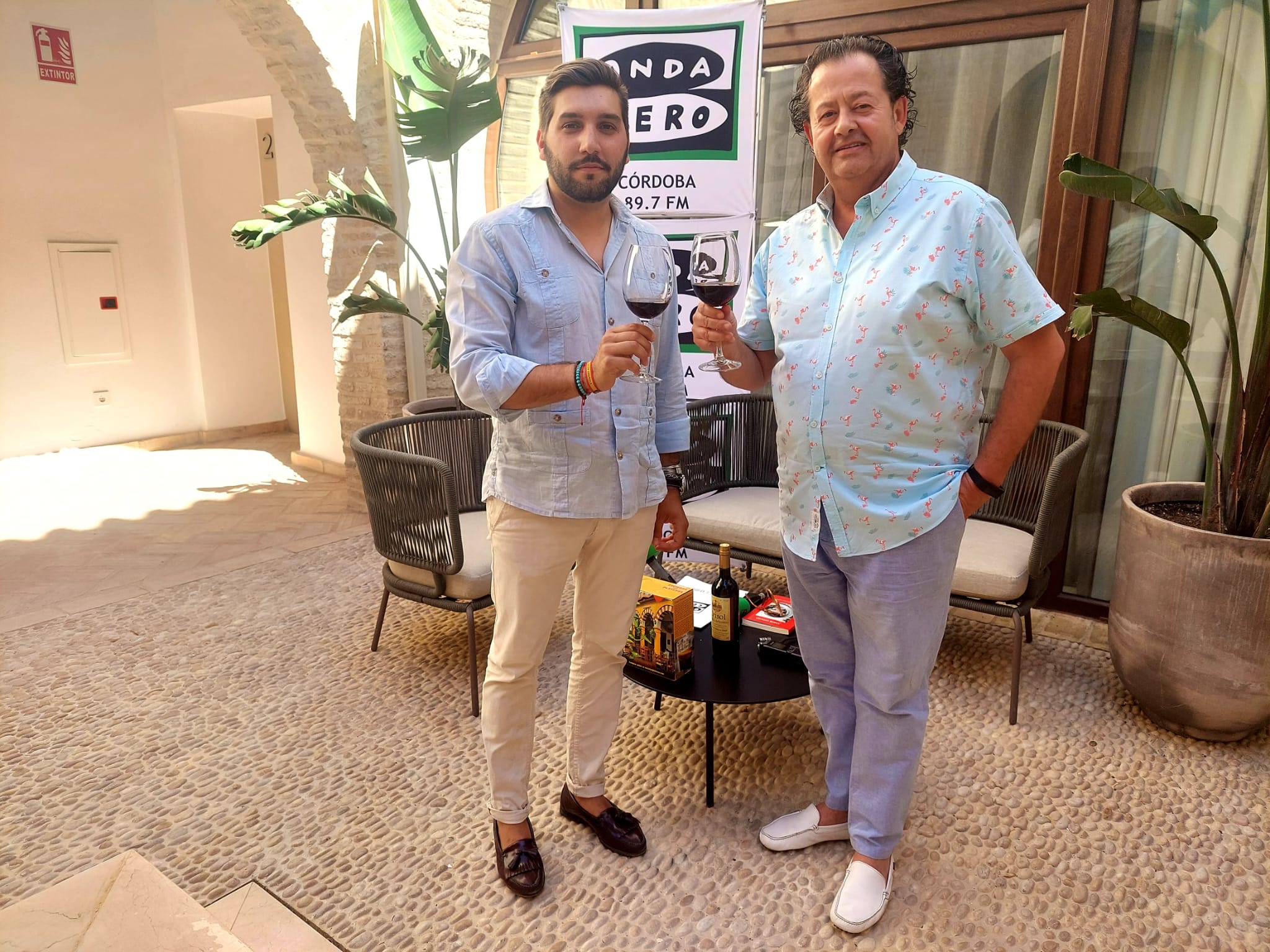 Un Crisol con Miguel Castellanos Un Crisol con Miguel Castellanos