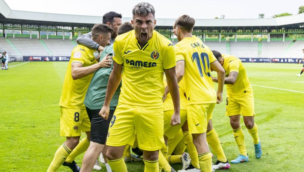 Arana celebra la victoria 