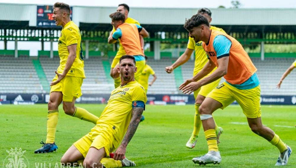 Dela celebra su gol