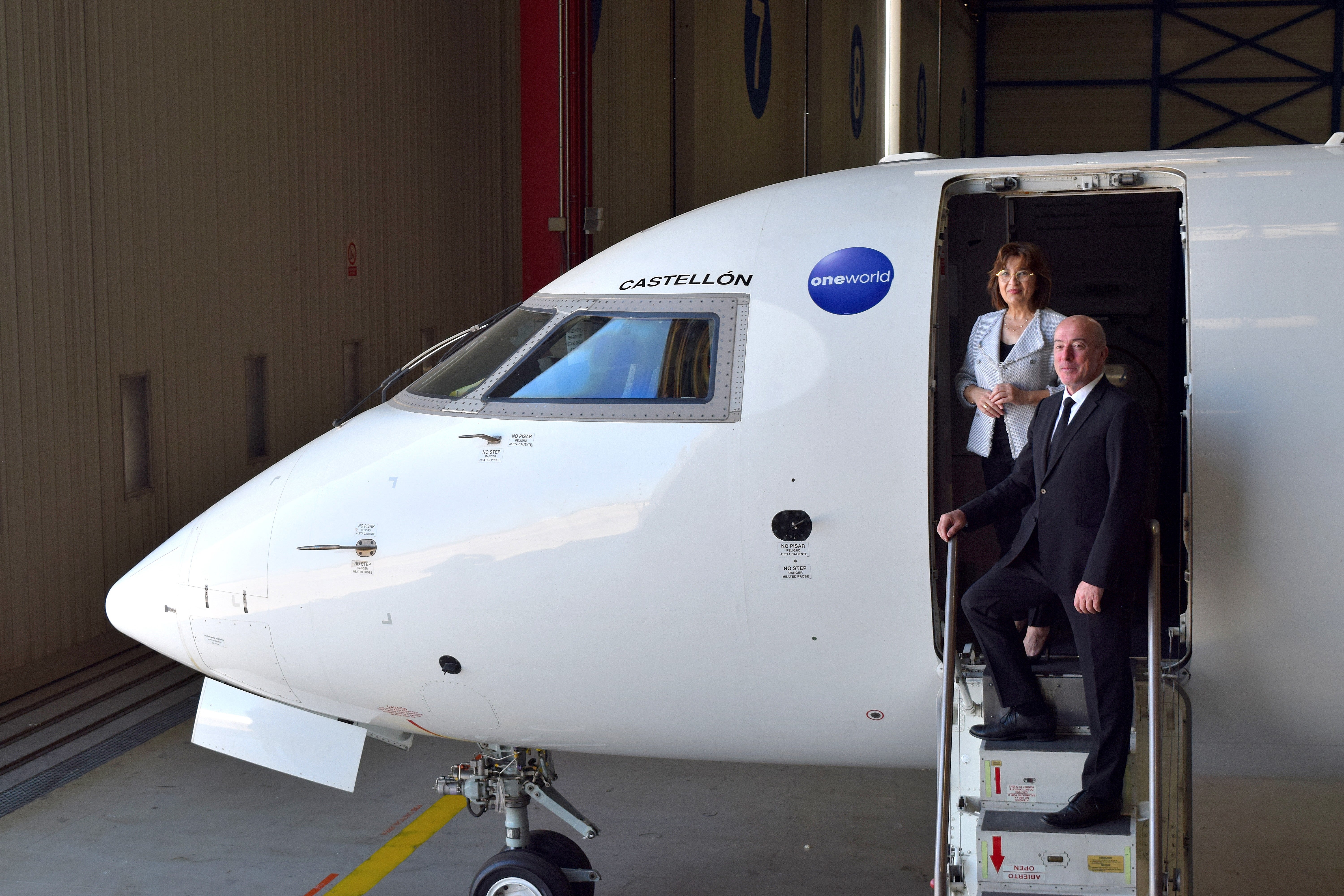 Bautizan a una aeronave con el nombre 'Castellón' para reforzar la promoción de la ruta de Sevilla Bautizan a una aeronave con el nombre 'Castellón' para reforzar la promoción de la ruta de Sevilla
