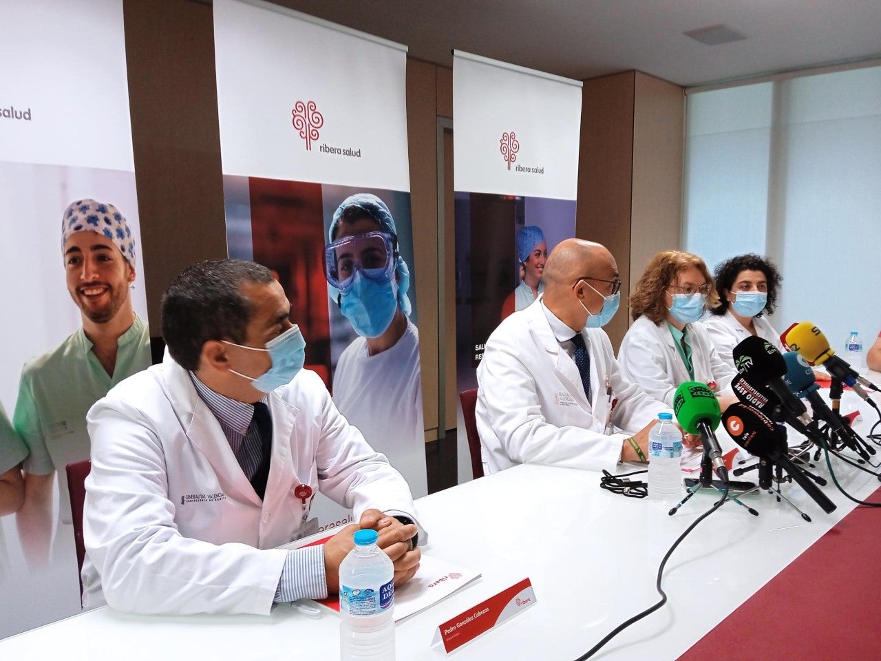 El Hospital del Vinalopó de Elche confía en que la condición de médico del conseller de Sanidad favorezca cambios en algunos protocolos El Hospital del Vinalopó de Elche confía en que la condición de médico del conseller de Sanidad favorezca cambios en algunos protocolos