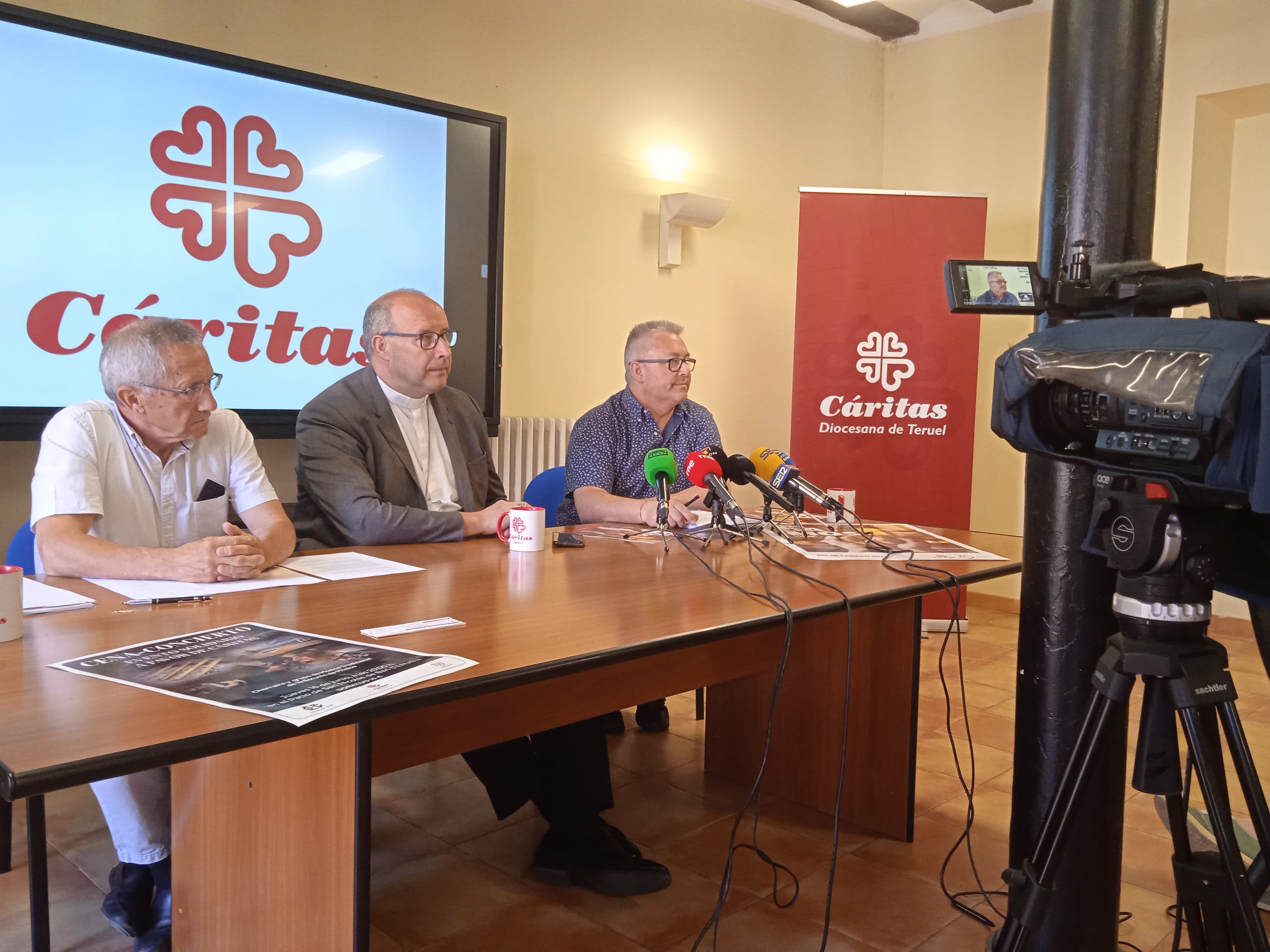 Cáritas prevé un aumento de las atenciones Cáritas prevé un aumento de las atenciones