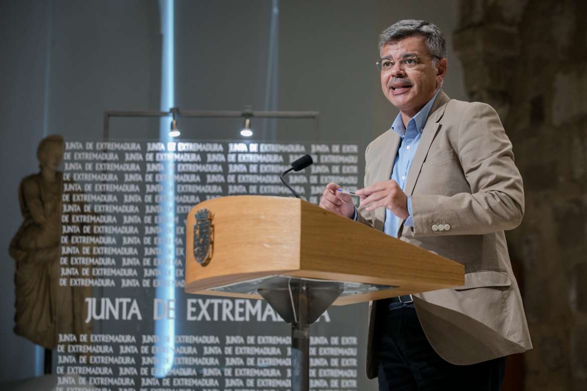 La Junta no se pronunciará sobre el proyecto de mina subterránea en Cáceres hasta conocerlo pero dice que "ojalá" cumpla los requisitos medioambientales La Junta no se pronunciará sobre el proyecto de mina subterránea en Cáceres hasta conocerlo pero dice que "ojalá" cumpla los requisitos medioambientales