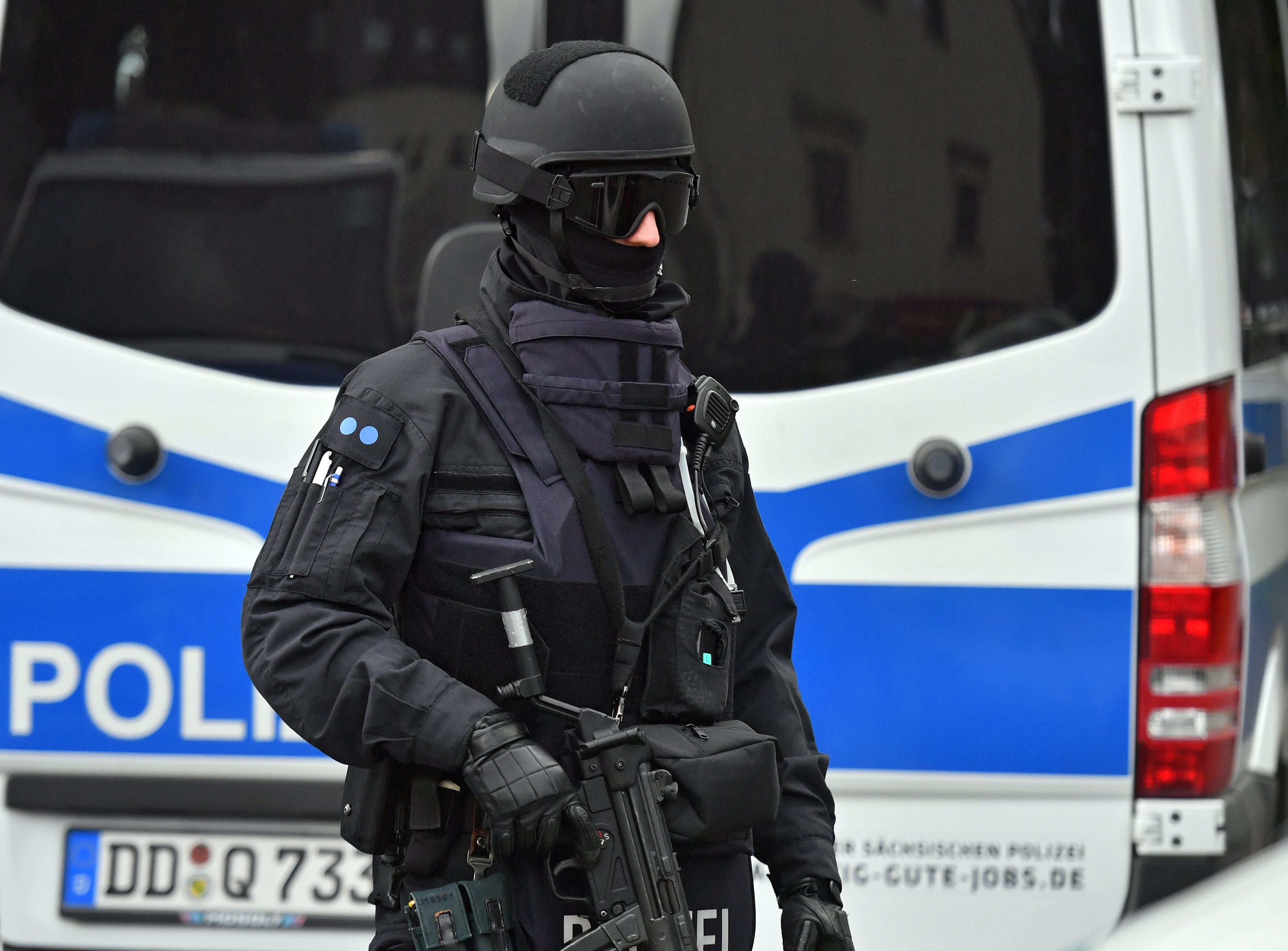 Un vehículo atropella a una multitud en Berlín y deja al menos un muerto y varios heridos Un vehículo atropella a una multitud en Berlín y deja al menos un muerto y varios heridos