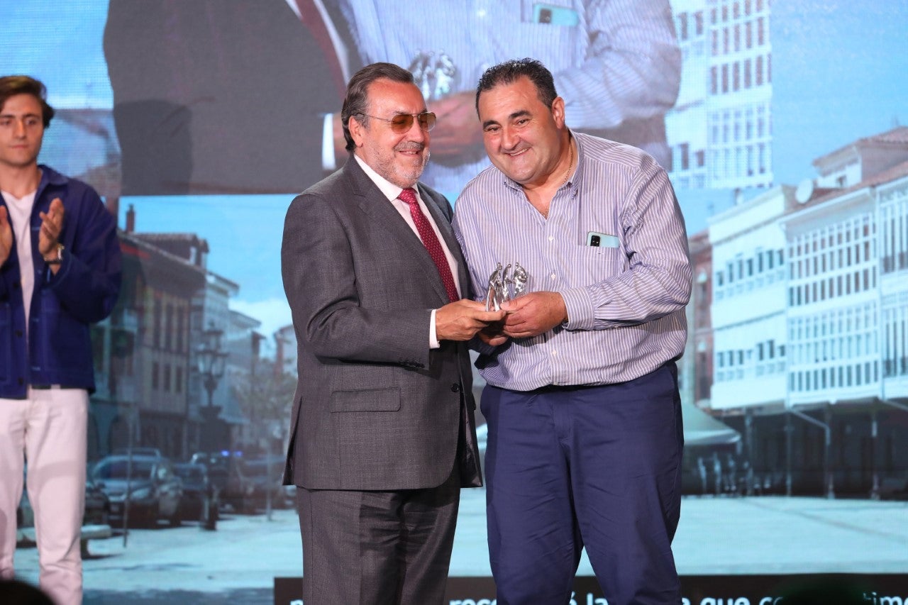 El palentino José Antonio Benito Aldea, elegido mejor vendedor de la ONCE en Castilla y León en 2021 El palentino José Antonio Benito Aldea, elegido mejor vendedor de la ONCE en Castilla y León en 2021