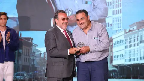 El palentino José Antonio Benito Aldea, elegido mejor vendedor de la ONCE en Castilla y León en 2021 .