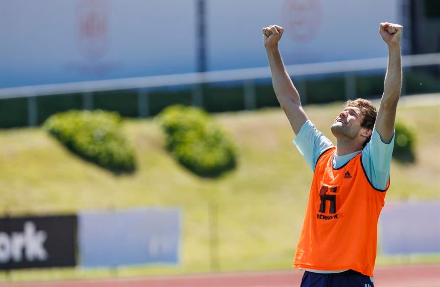 Marcos Alonso: "No me puedo quejar de nada en el Chelsea pero el deseo de volver a España, está ahí" Marcos Alonso: "No me puedo quejar de nada en el Chelsea pero el deseo de volver a España, está ahí"