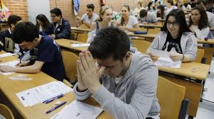 13.000 estudiantes vascos inician hoy la EAU 13.000 estudiantes vascos inician hoy la EAU