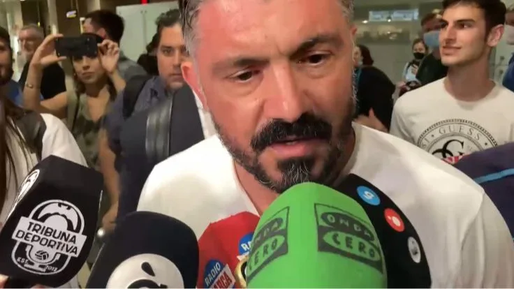Gennaro Gattuso a su llegada a Valencia