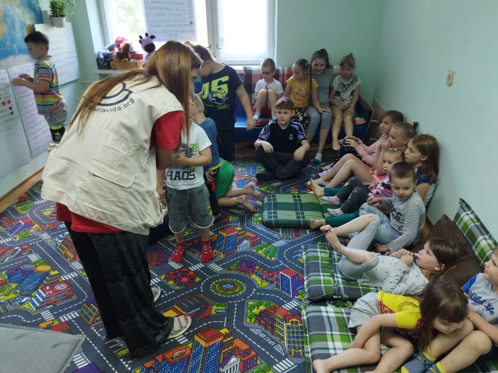 Juntos Por La Vida busca familias en la Comunitat Valenciana para acoger a menores de Ucrania este verano Juntos Por La Vida busca familias en la Comunitat Valenciana para acoger a menores de Ucrania este verano