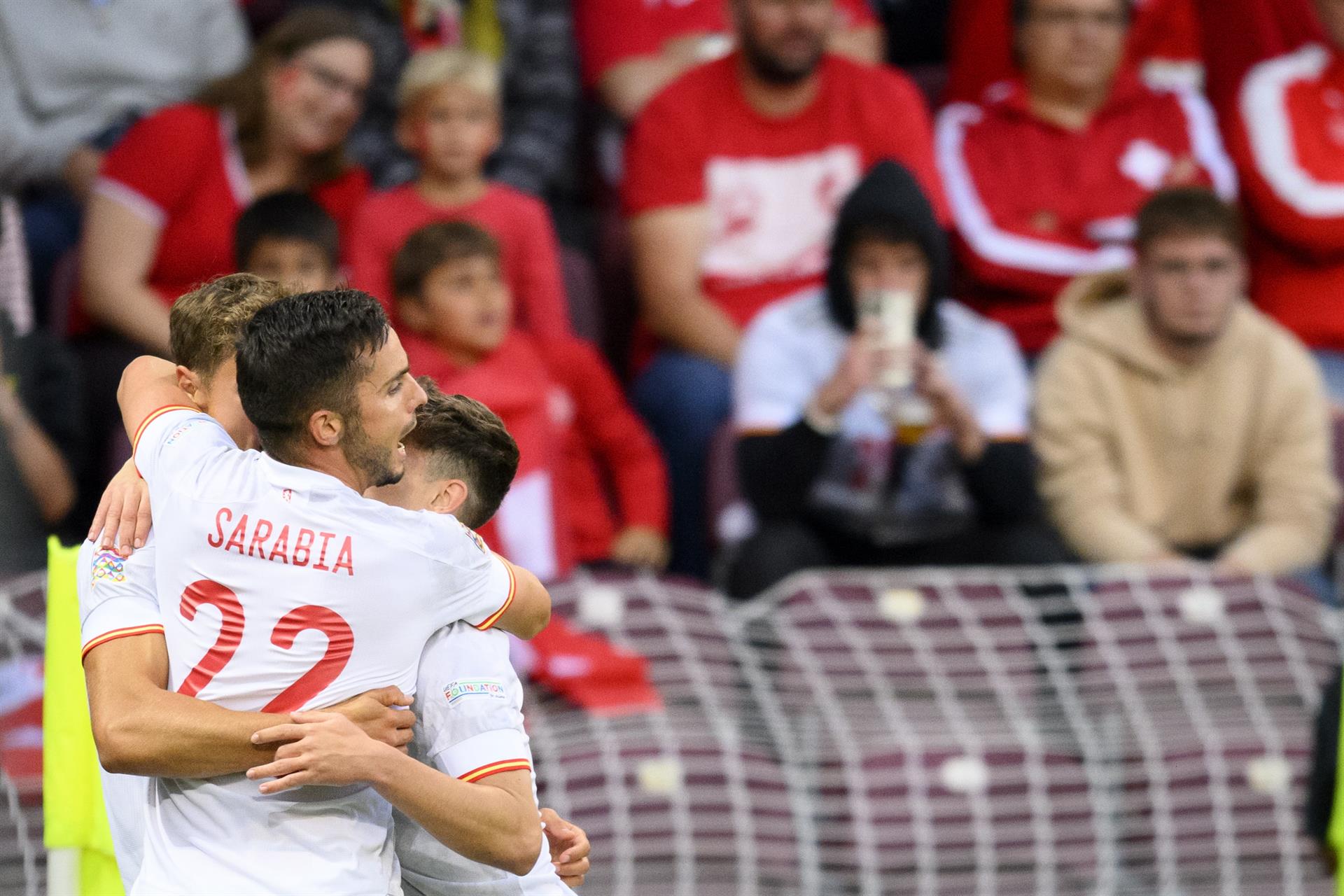 Un gol de Sarabia da la primera victoria a España en la Nations League Un gol de Sarabia da la primera victoria a España en la Nations League