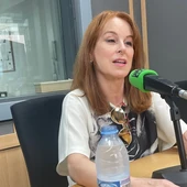 Gloria Lomana Gloria Lomana