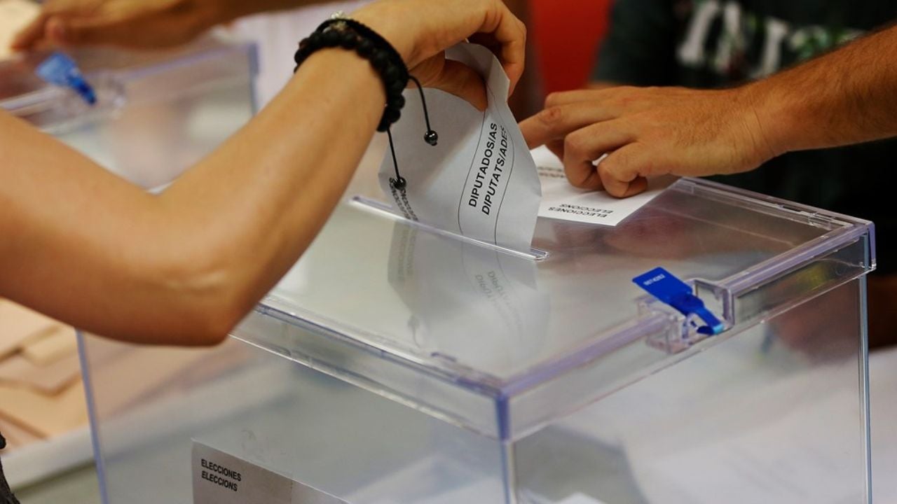 Elecciones Andalucía 2022: a quién beneficia el voto en blanco, el voto nulo y la abstención Elecciones Andalucía 2022: a quién beneficia el voto en blanco, el voto nulo y la abstención