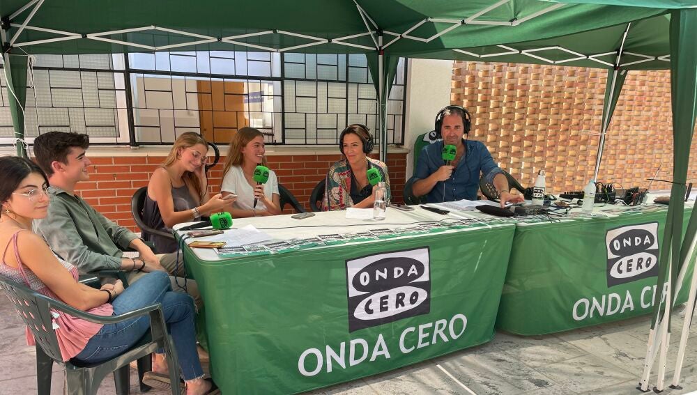 ESPECIAL MAS DE UNO HUELVA DESDE MARISTAS HUELVA