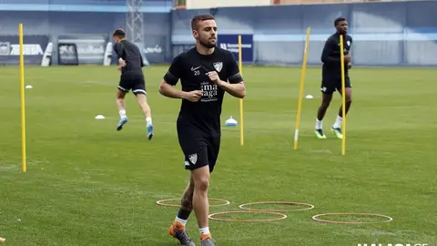 Isma Casas en entrenamiento Isma Casas en entrenamiento