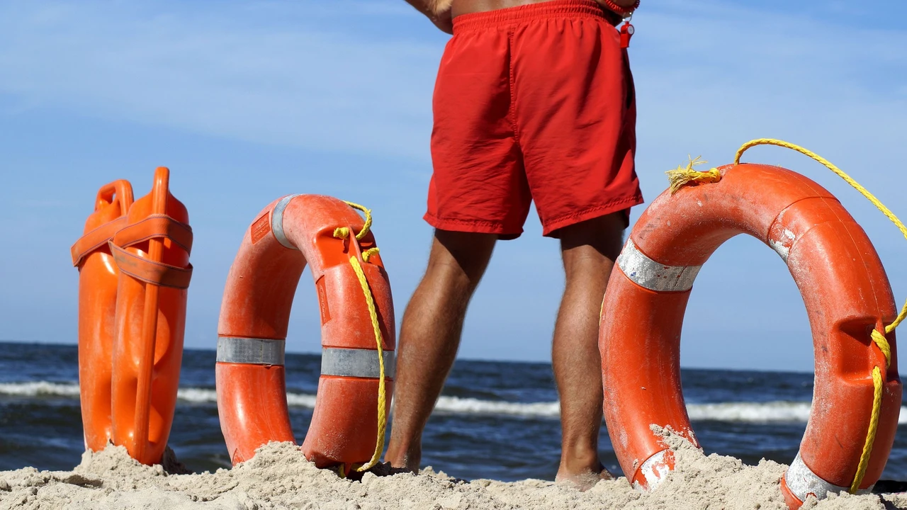 Un socorrista en la playa