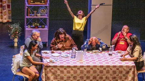 La Sensación, Comedia "pensión completa" del grupo de teatro Bohemios La Sensación, Comedia "pensión completa" del grupo de teatro Bohemios