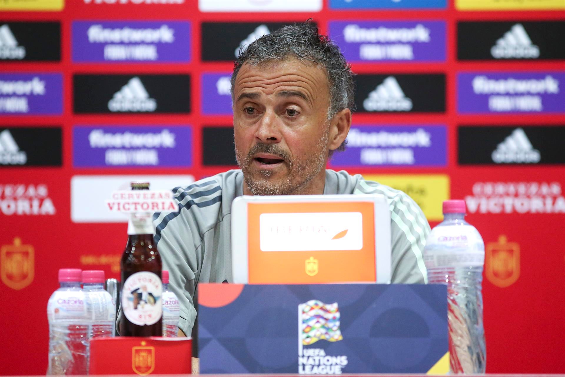 Tertulia: ¿Qué novedades habrá en la lista de Luis Enrique? Tertulia: ¿Qué novedades habrá en la lista de Luis Enrique?