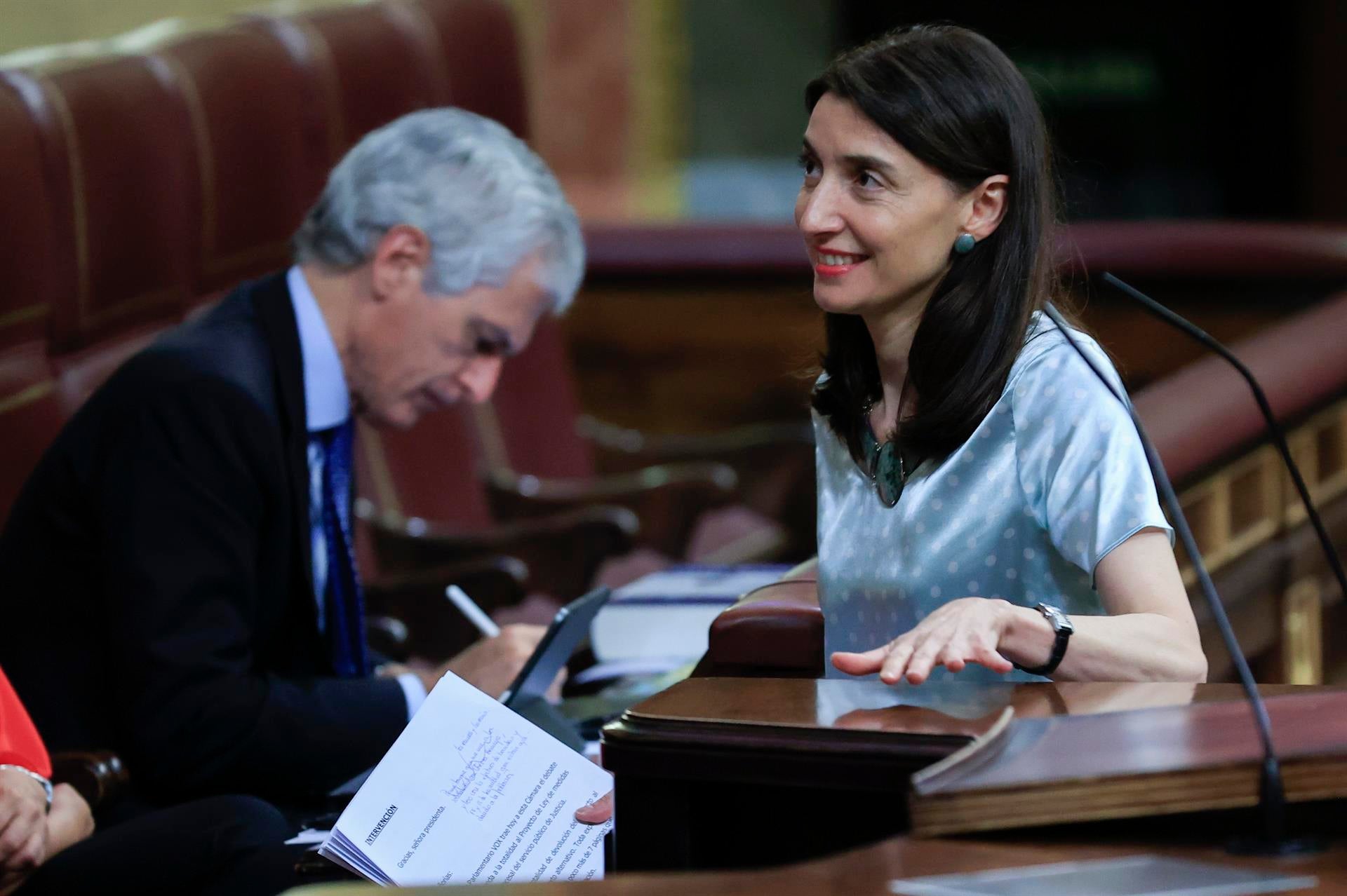 Polémico tuit del Ministerio de Justicia: explica cómo cancelar los antecedentes penales para pedir la nacionalidad Polémico tuit del Ministerio de Justicia: explica cómo cancelar los antecedentes penales para pedir la nacionalidad