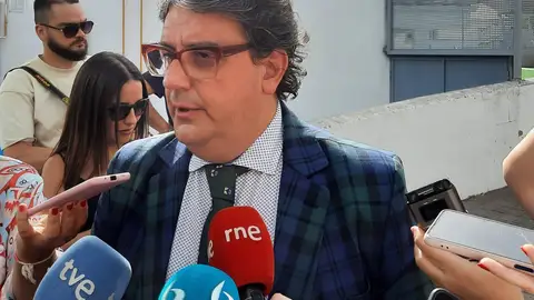 José María Vergeles, consejero de sanidad y servicios sociales José María Vergeles, consejero de sanidad y servicios sociales